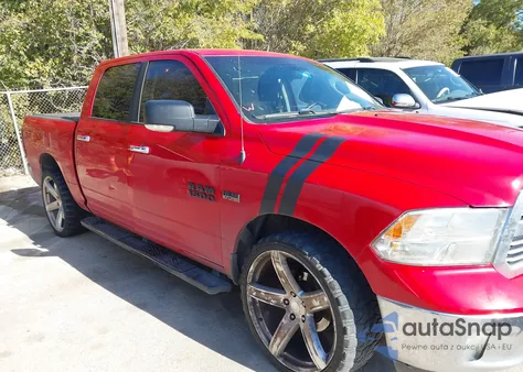 2016 Ram 1500 Lone Star z USA, uszkodzony, nr VIN 1C6RR6LT0GS107528